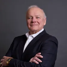 Lionel Sale, REALTOR®